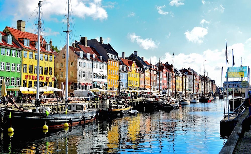 Explore the neighbourhood of Nyhavn in Copenhagen
