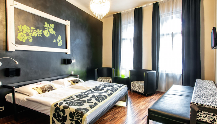 Awesome Hostels to stay in around Europe